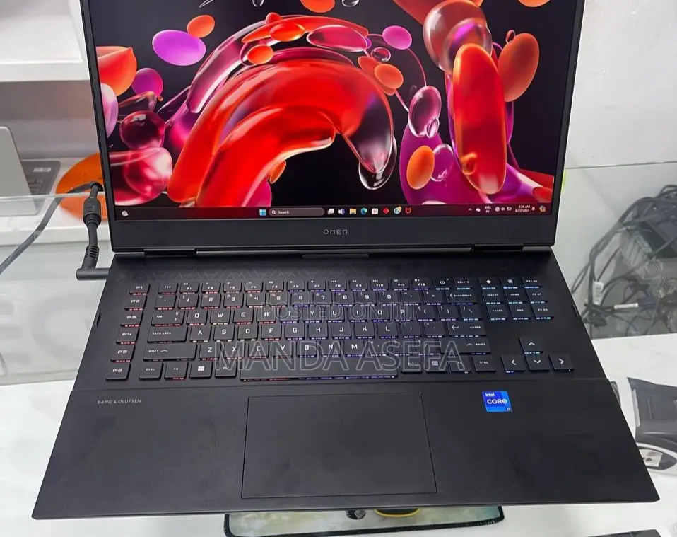 New Laptop HP Omen 17 16GB Intel Core I7 SSD 1T