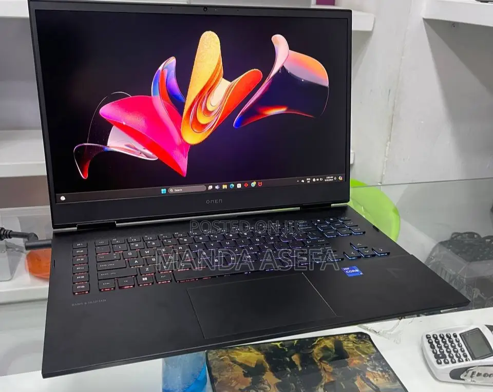 New Laptop HP Omen 17 16GB Intel Core I7 SSD 1T