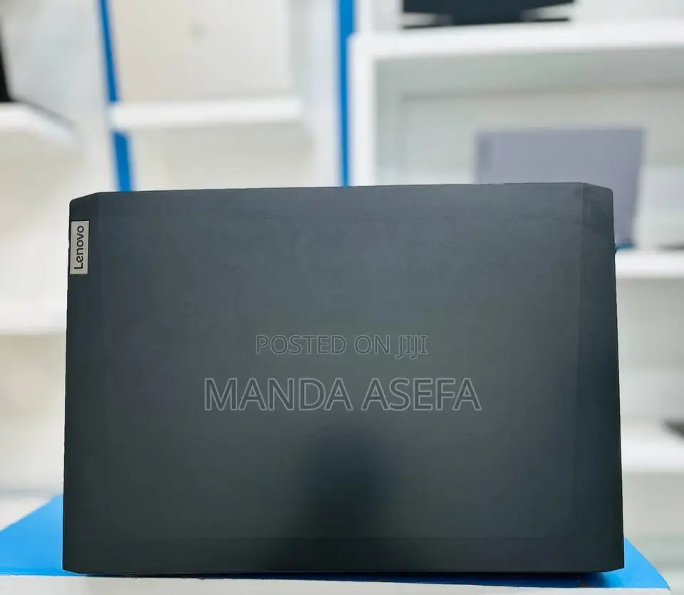 New Laptop Lenovo 16GB AMD Ryzen 5 SSD 512GB