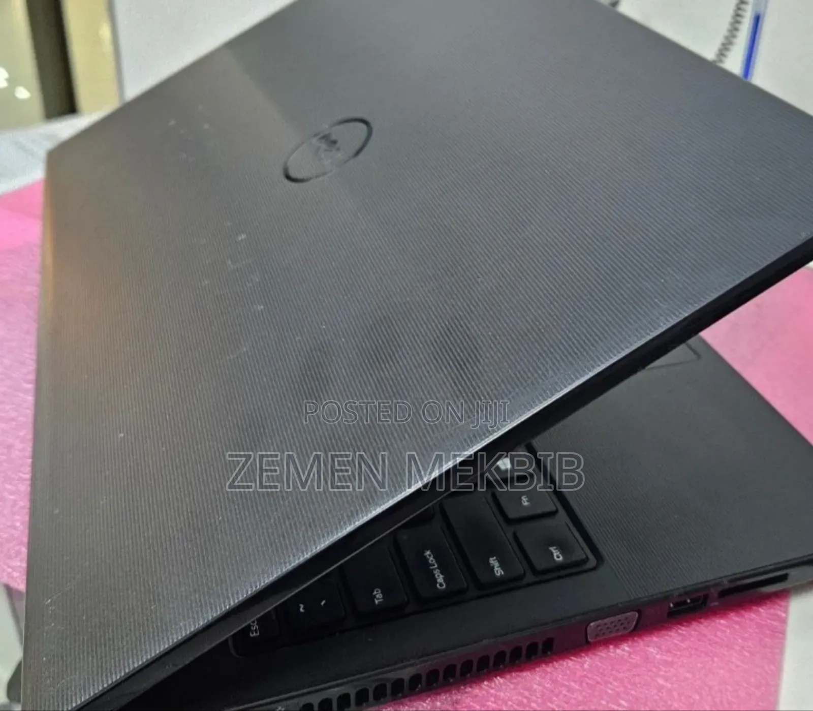 New Laptop Dell Vostro DVCI315 4GB Intel Core I5 HDD 1T