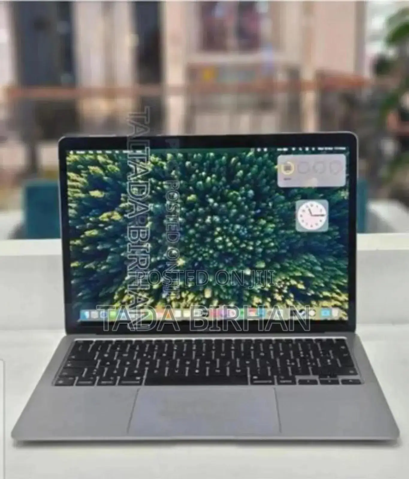 New Laptop Apple MacBook Air 2020 M1 8GB Intel Core i5 SSD 256GB