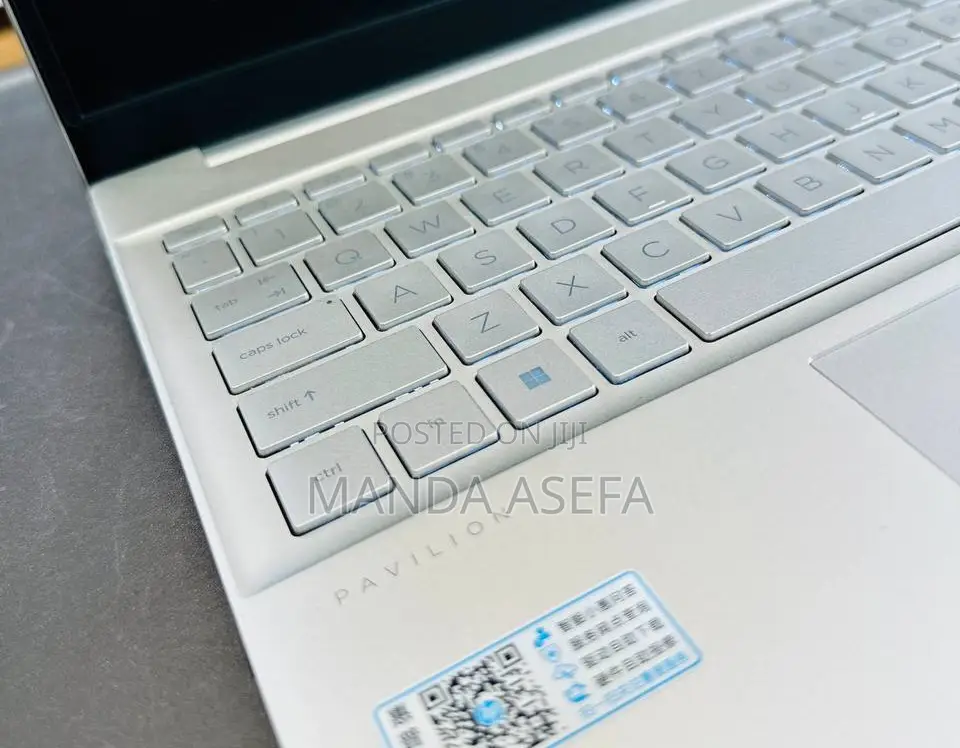 New Laptop HP Pavilion 14 16GB Intel Core i5 SSD 512GB