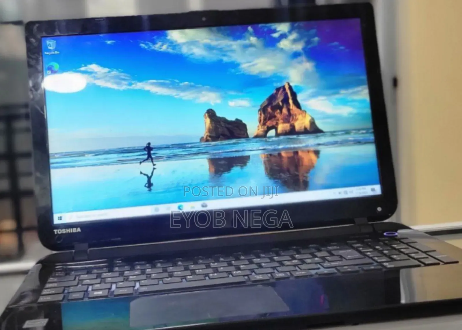 New Laptop Toshiba Satellite C55 4GB Intel Core I7 SSD 256GB