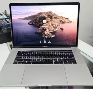 New Laptop Apple MacBook Pro 2018 16GB Intel Core I7 SSD 256GB