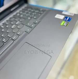 New Laptop Lenovo LOQ 15IRH8 16GB Intel Core I7 SSD 1T