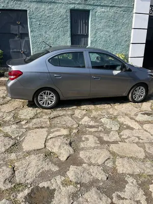 Mitsubishi Attrage 2022 Silver