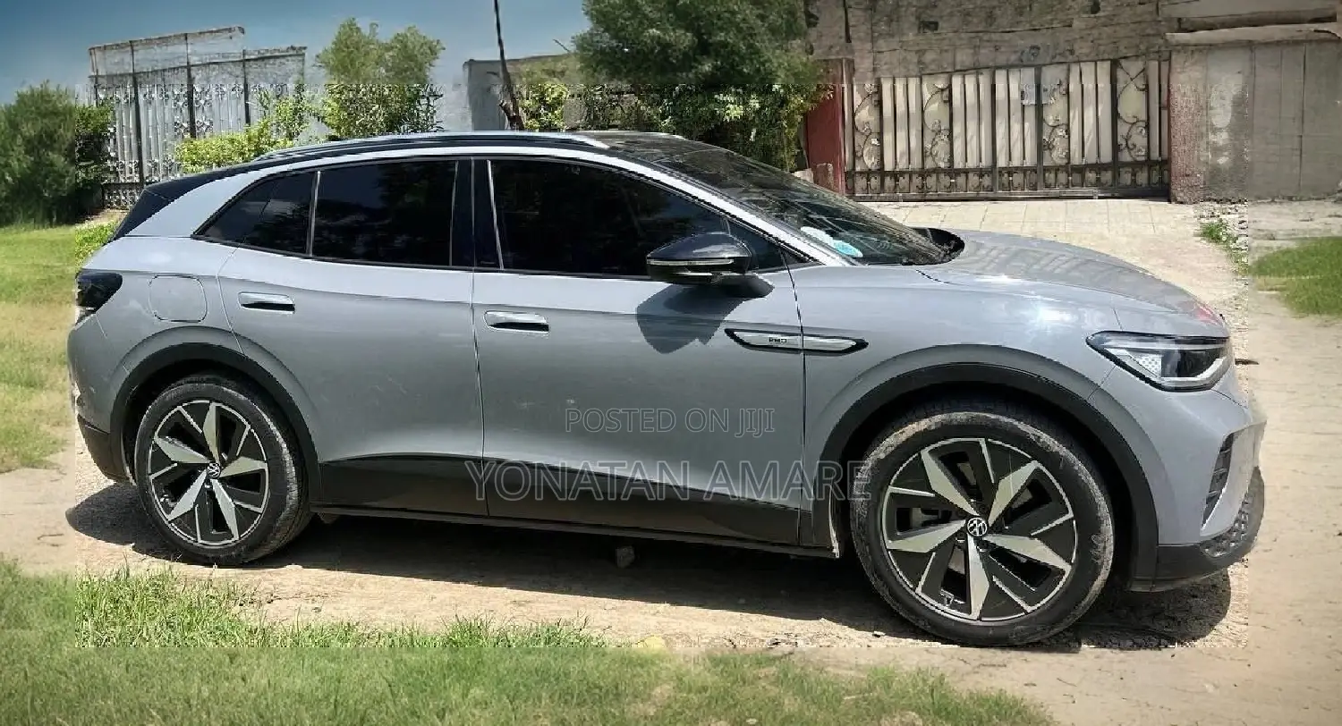 Volkswagen ID.4 2023 Gray