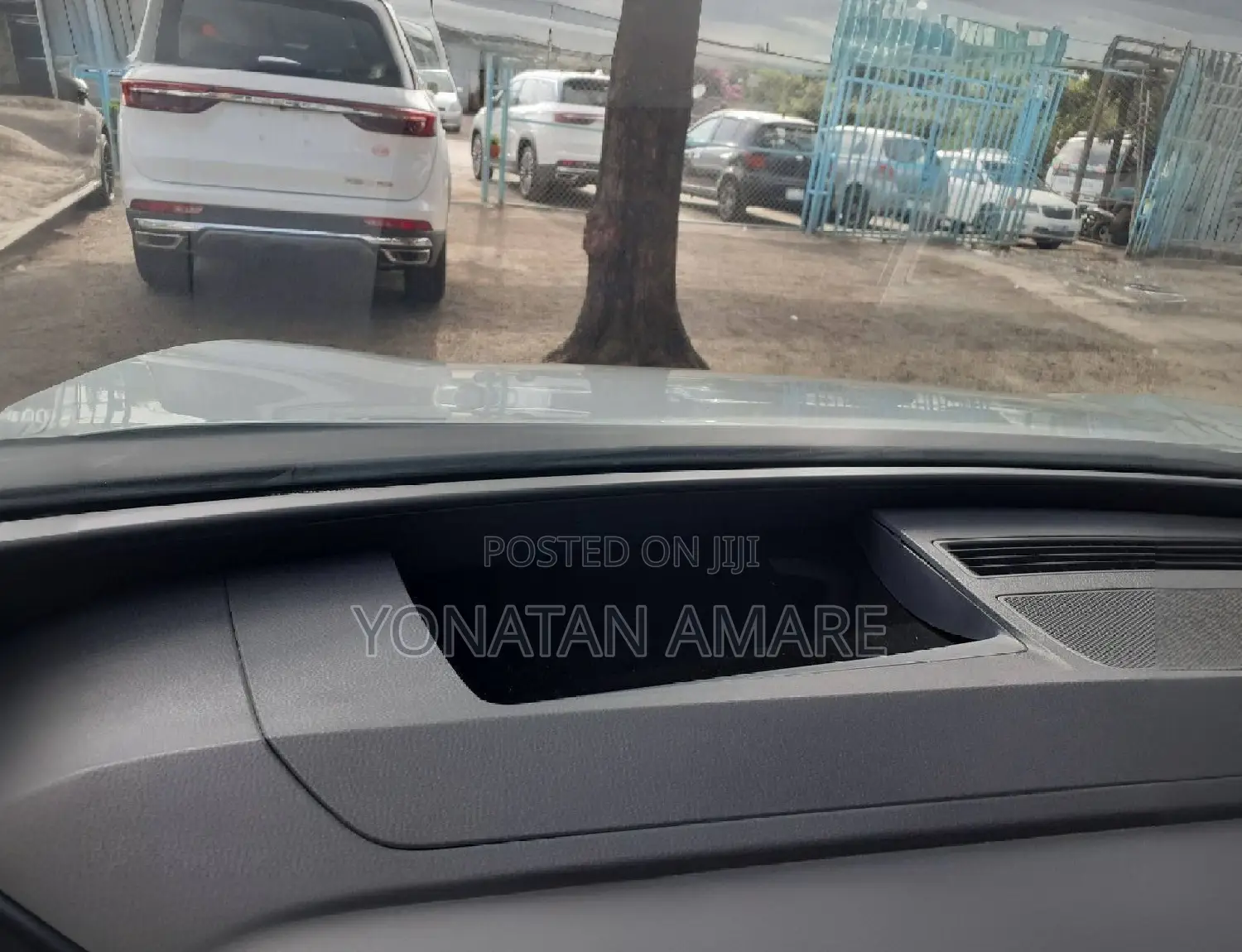 Volkswagen ID.4 2023 Gray