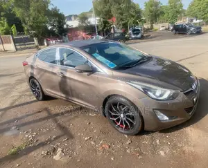 Hyundai Elantra 2015 Brown