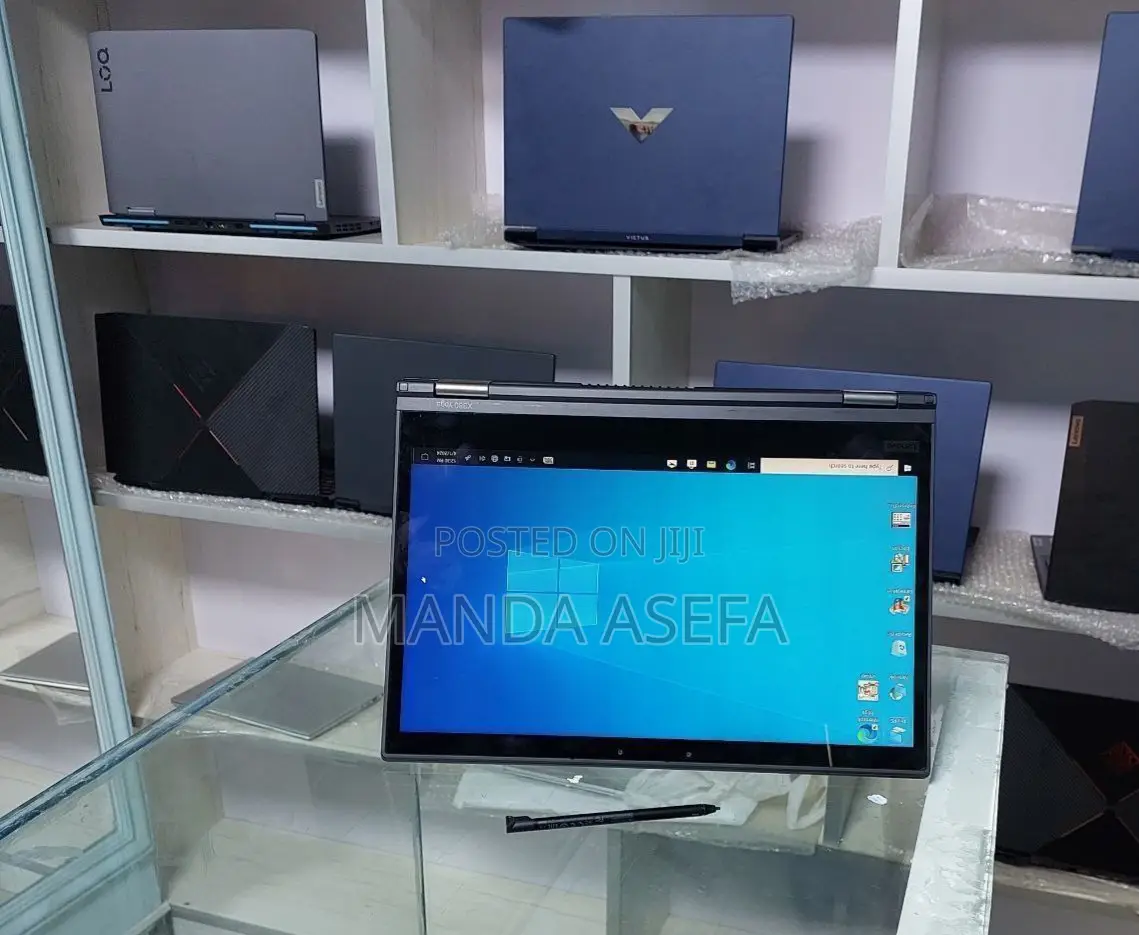 New Laptop Lenovo ThinkPad Yoga 8GB Intel Core I7 SSD 512GB