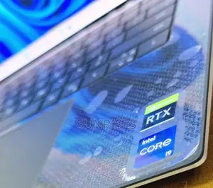 New Laptop Dell XPS 15 32GB Intel Core I9 SSD 2T