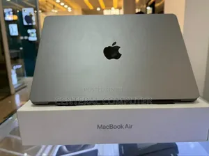 New Laptop Apple MacBook Air 2022 M2 8GB Apple M2 SSD 256GB