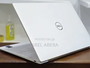 New Laptop Dell XPS 13 9320 32GB Intel Core I7 SSD 1T