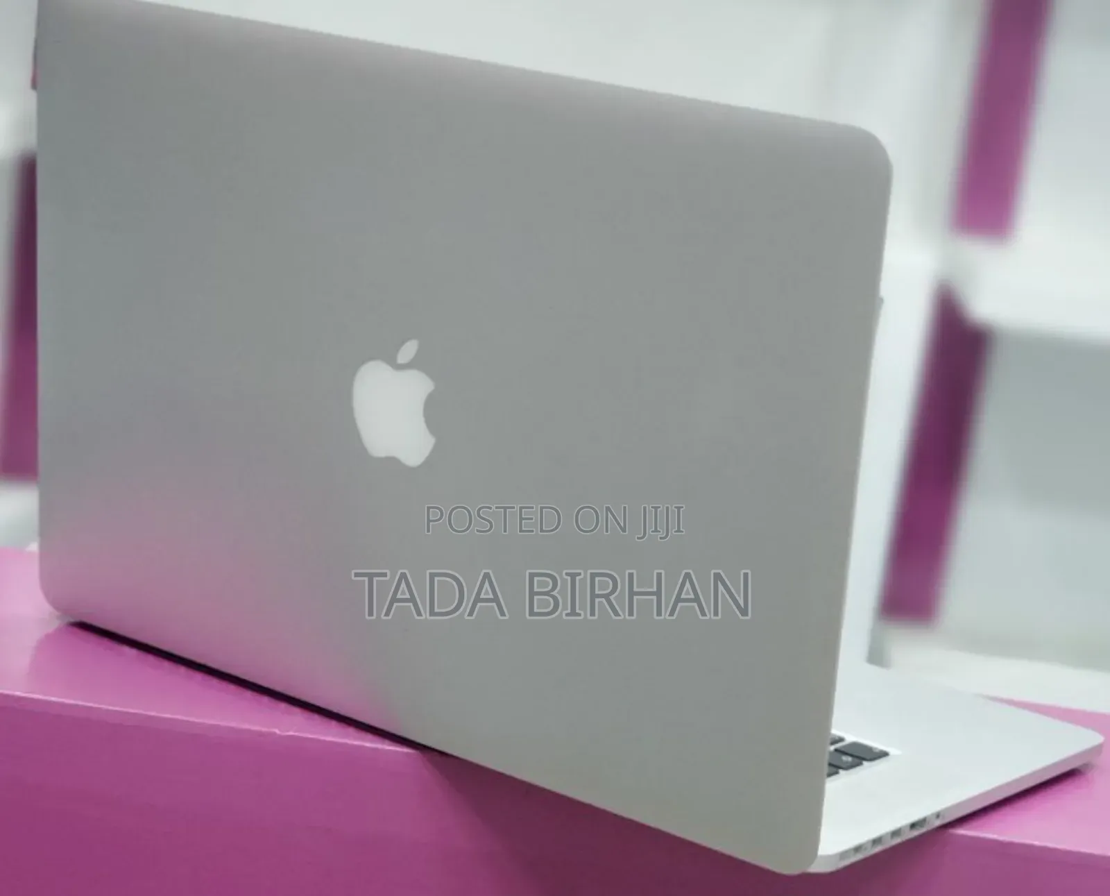 New Laptop Apple MacBook Pro 2017 16GB Intel Core I7 SSD 512GB