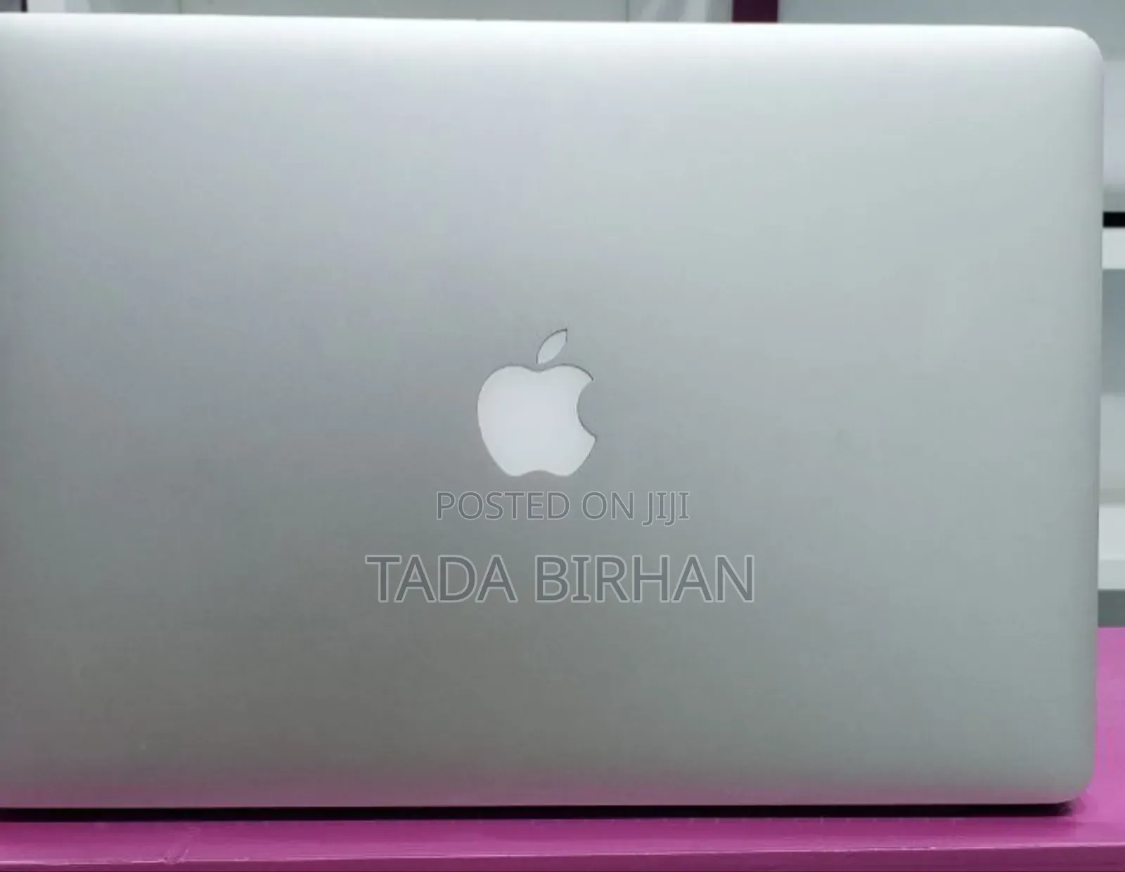 New Laptop Apple MacBook Pro 2017 16GB Intel Core I7 SSD 512GB