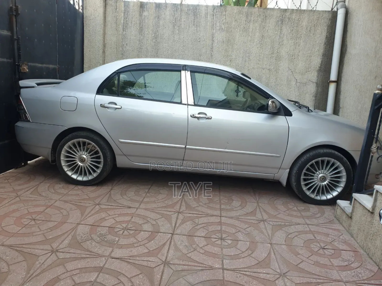 Toyota Corolla 2003 Gray