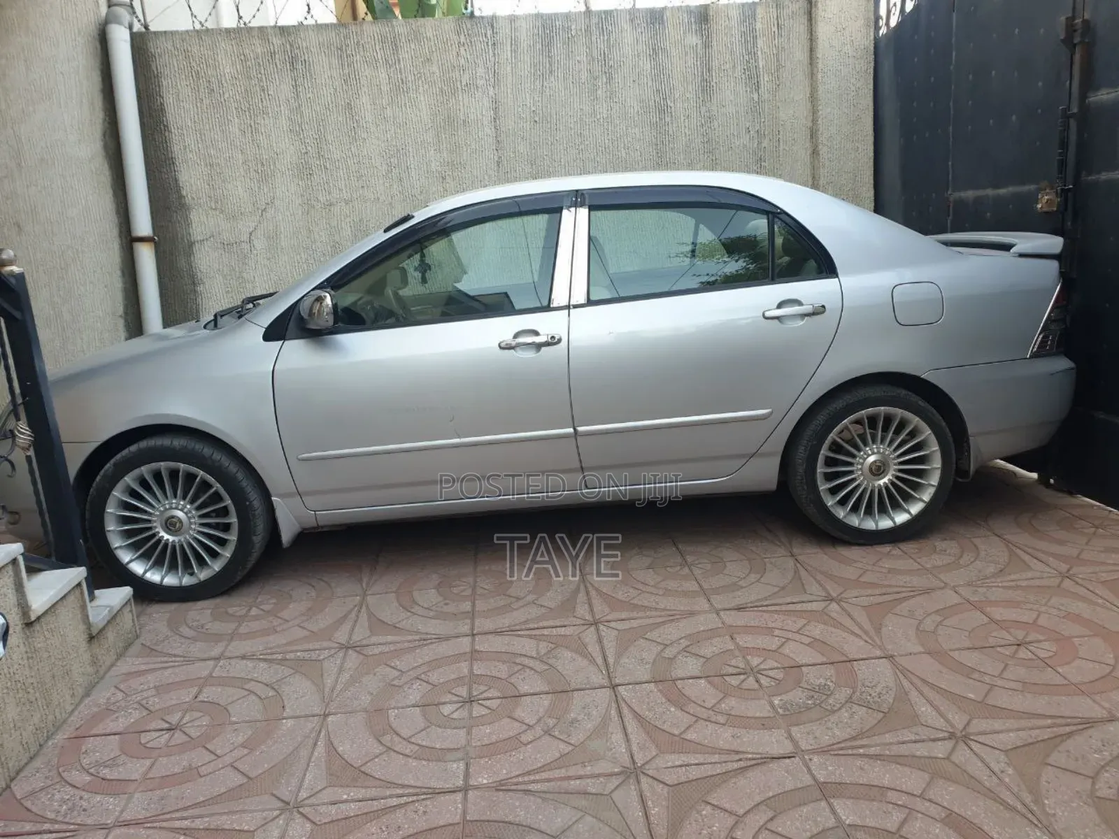 Toyota Corolla 2003 Gray