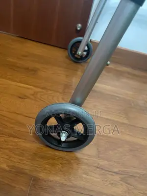 Handed Folding and Adjustable Walker/Waker/ወከር-€Walker+Waker