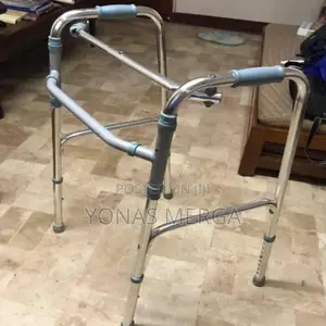 Photo - Walker/Waker/ወከር+_waker Handgrip to Maximize Patient Comfort