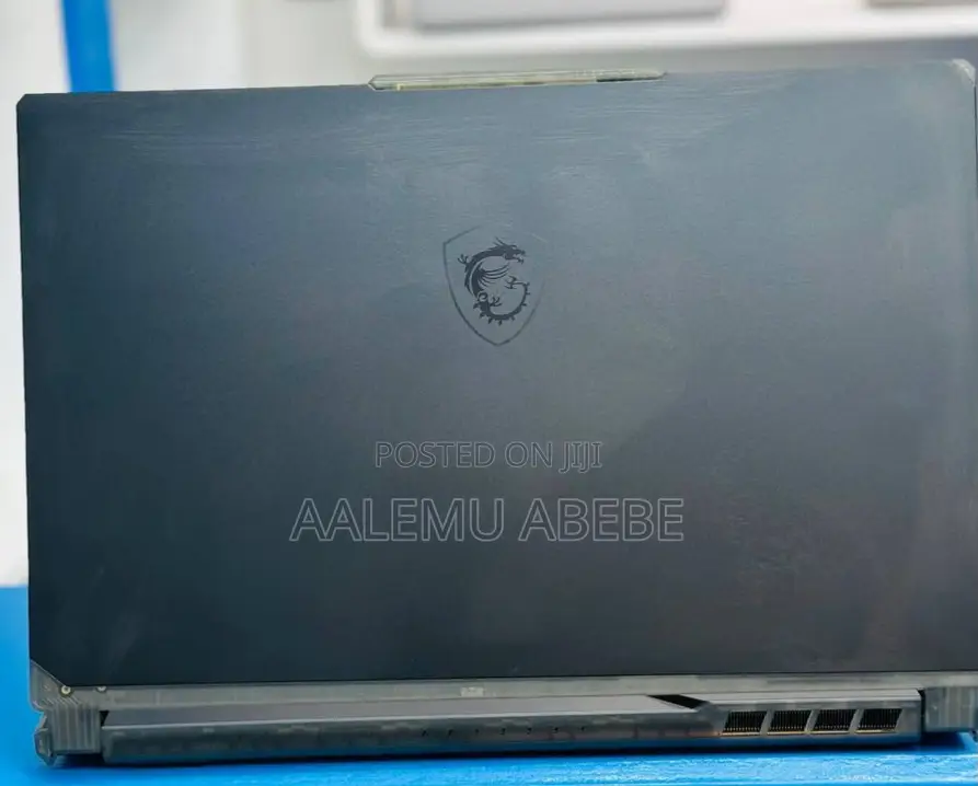 New Laptop MSI 16GB Intel Core I7 SSD 512GB