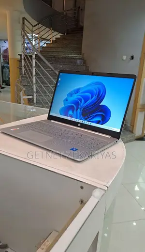 New Laptop HP Stream Notebook 8GB Intel Core I3 SSD 256GB