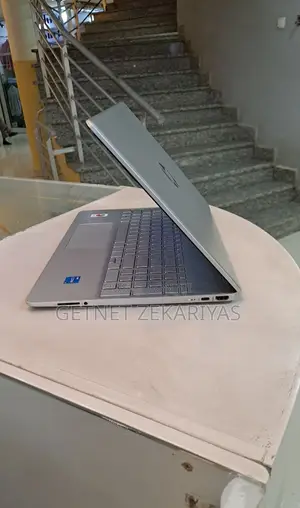 New Laptop HP Stream Notebook 8GB Intel Core I3 SSD 256GB