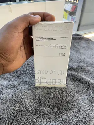 Photo - New Samsung Galaxy A15 256 GB Black