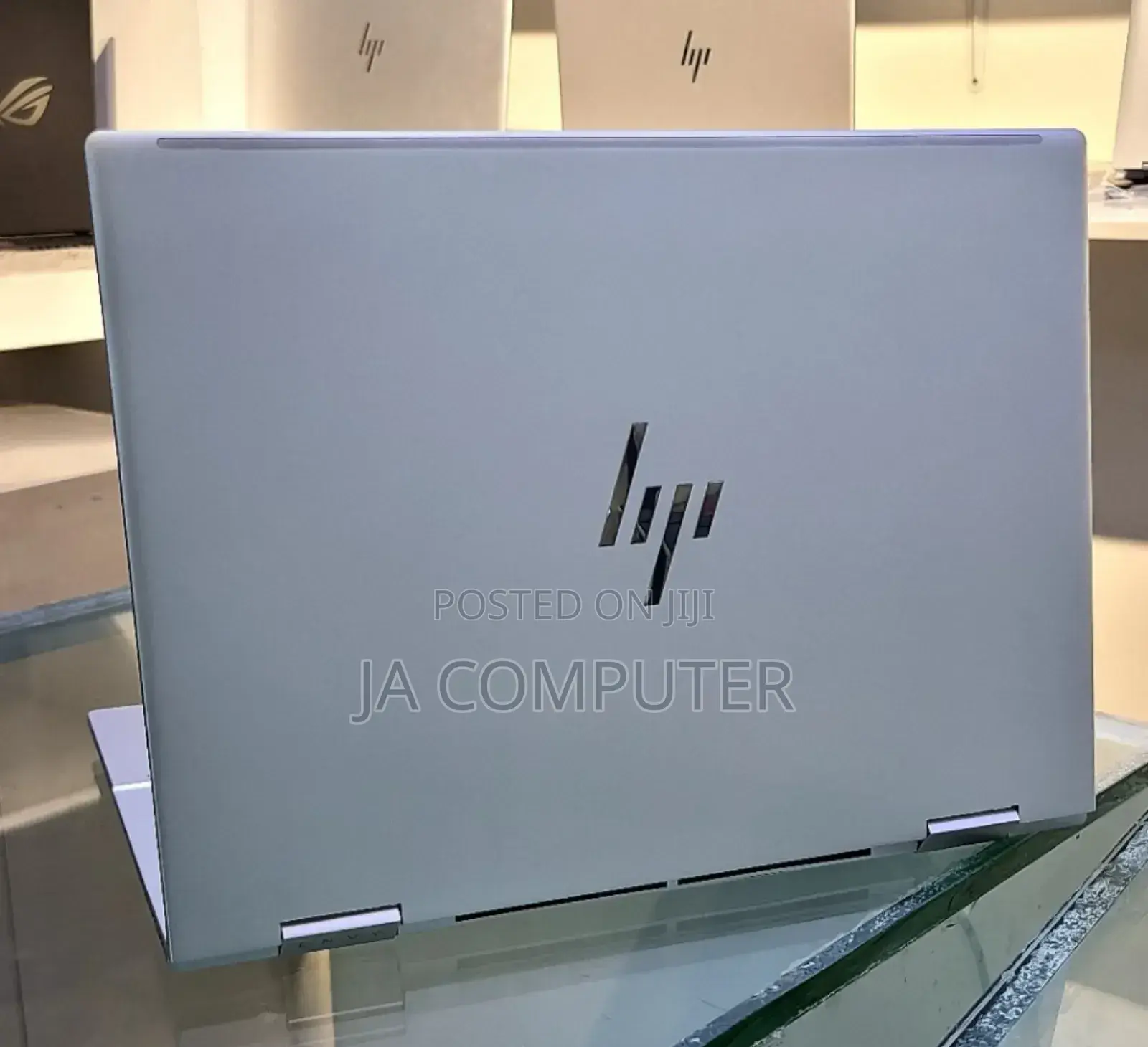 New Laptop HP Envy X360 8GB Intel Core I7 SSD 1T