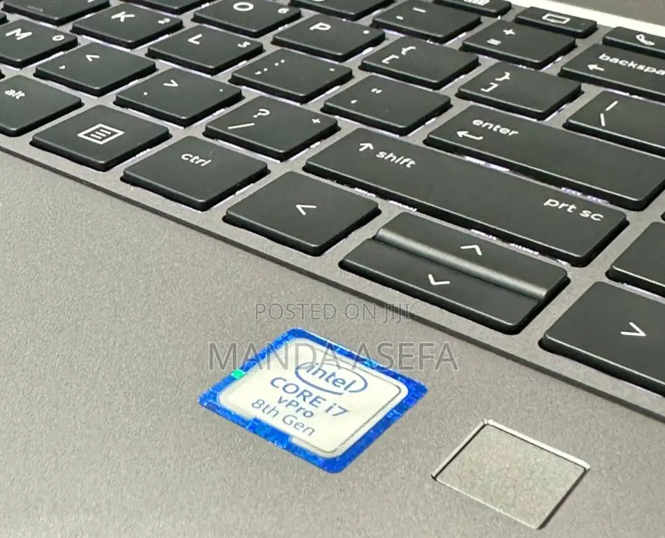 New Laptop HP ZBook Studio G5 16GB Intel Core I7 SSD 512GB