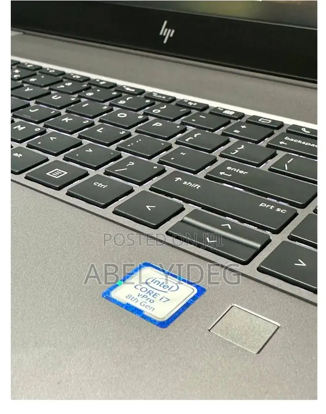 New Laptop HP ZBook Studio G5 16GB Intel Core I7 SSD 512GB