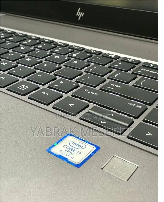 New Laptop HP ZBook Studio G5 16GB Intel Core I5 SSD 512GB