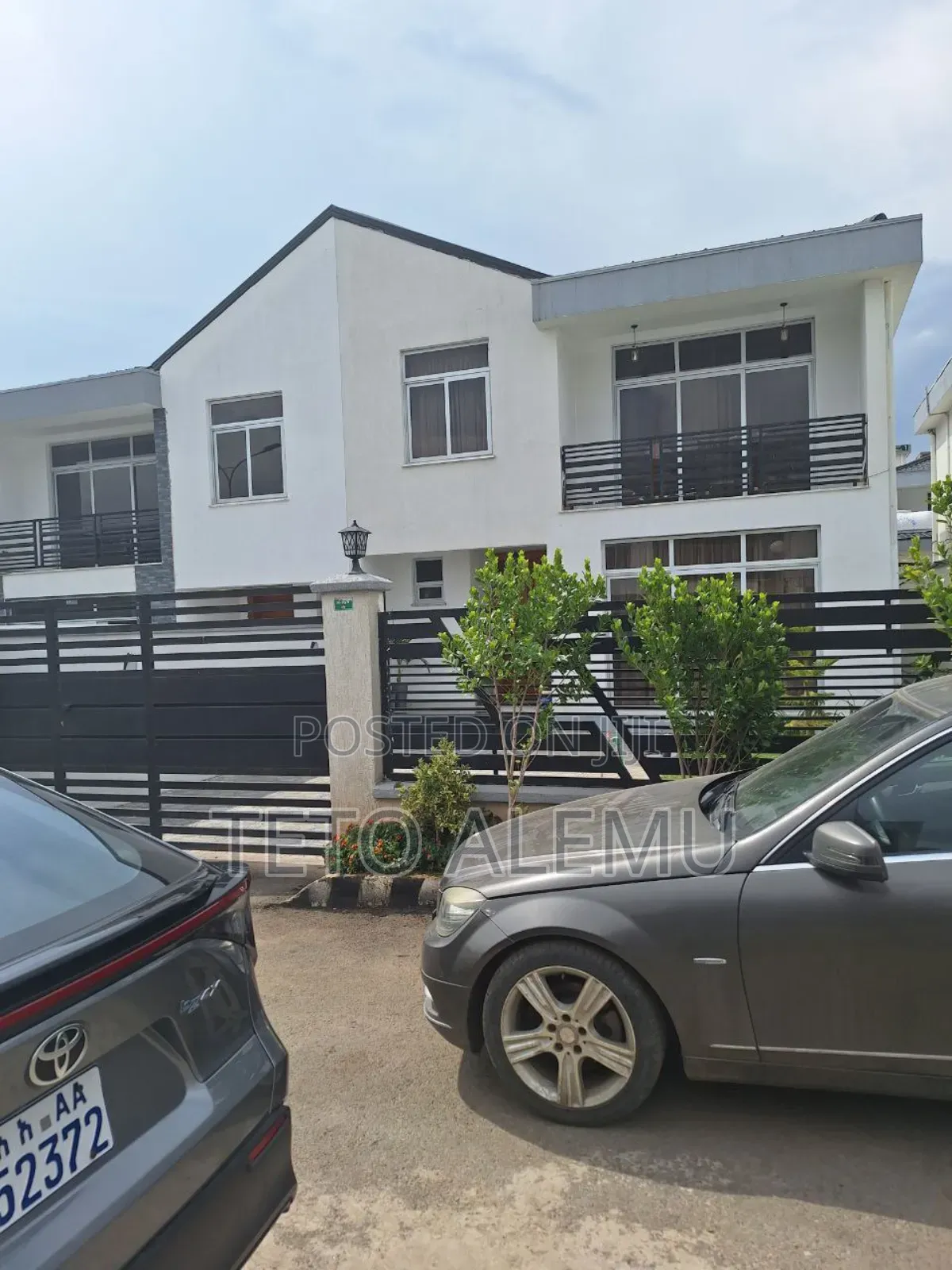 6bdrm House in የሚሸጥ ቤት አያት, Yeka for sale