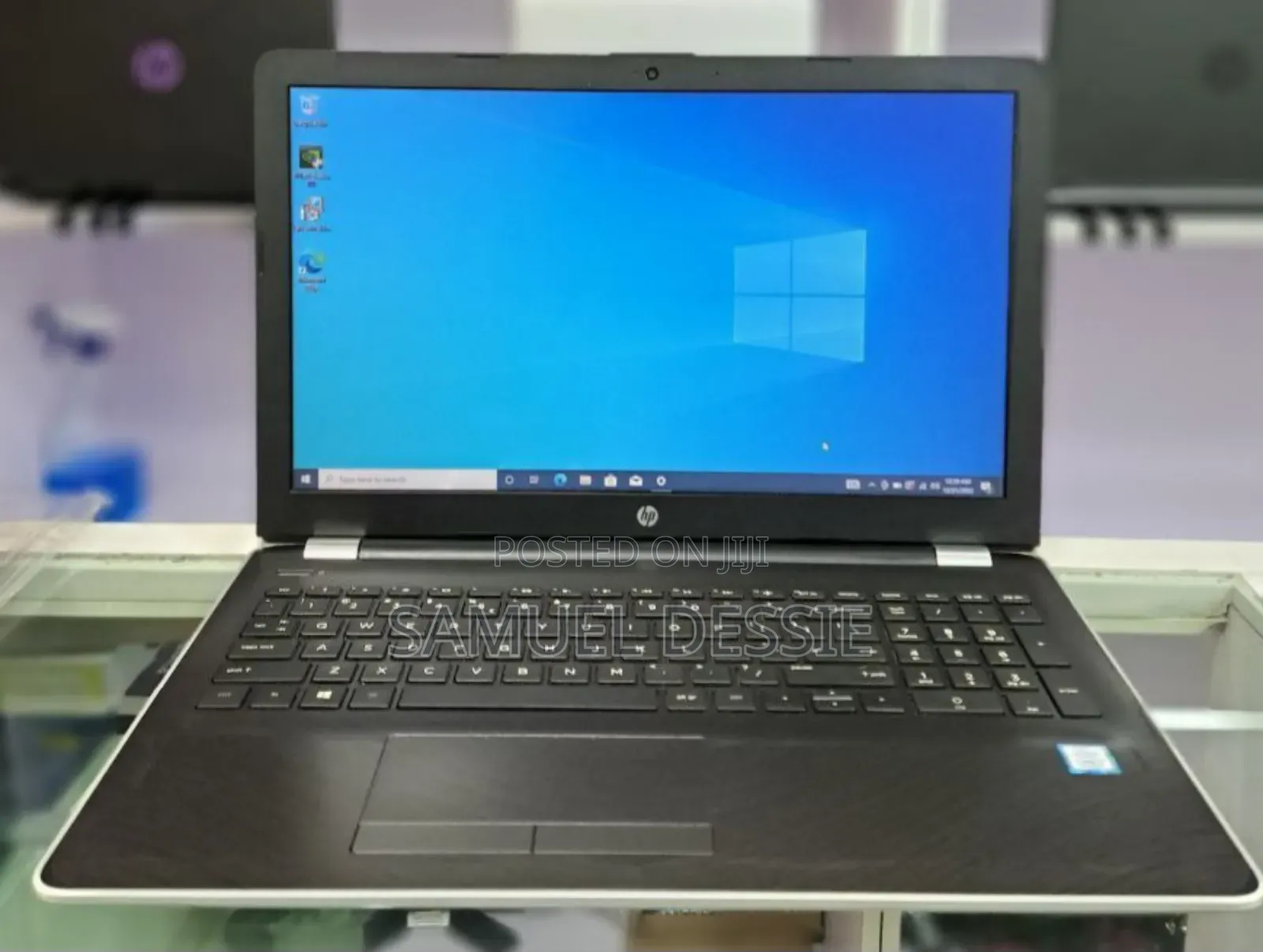 New Laptop HP Stream Notebook 8GB Intel Core I7 HDD 1T