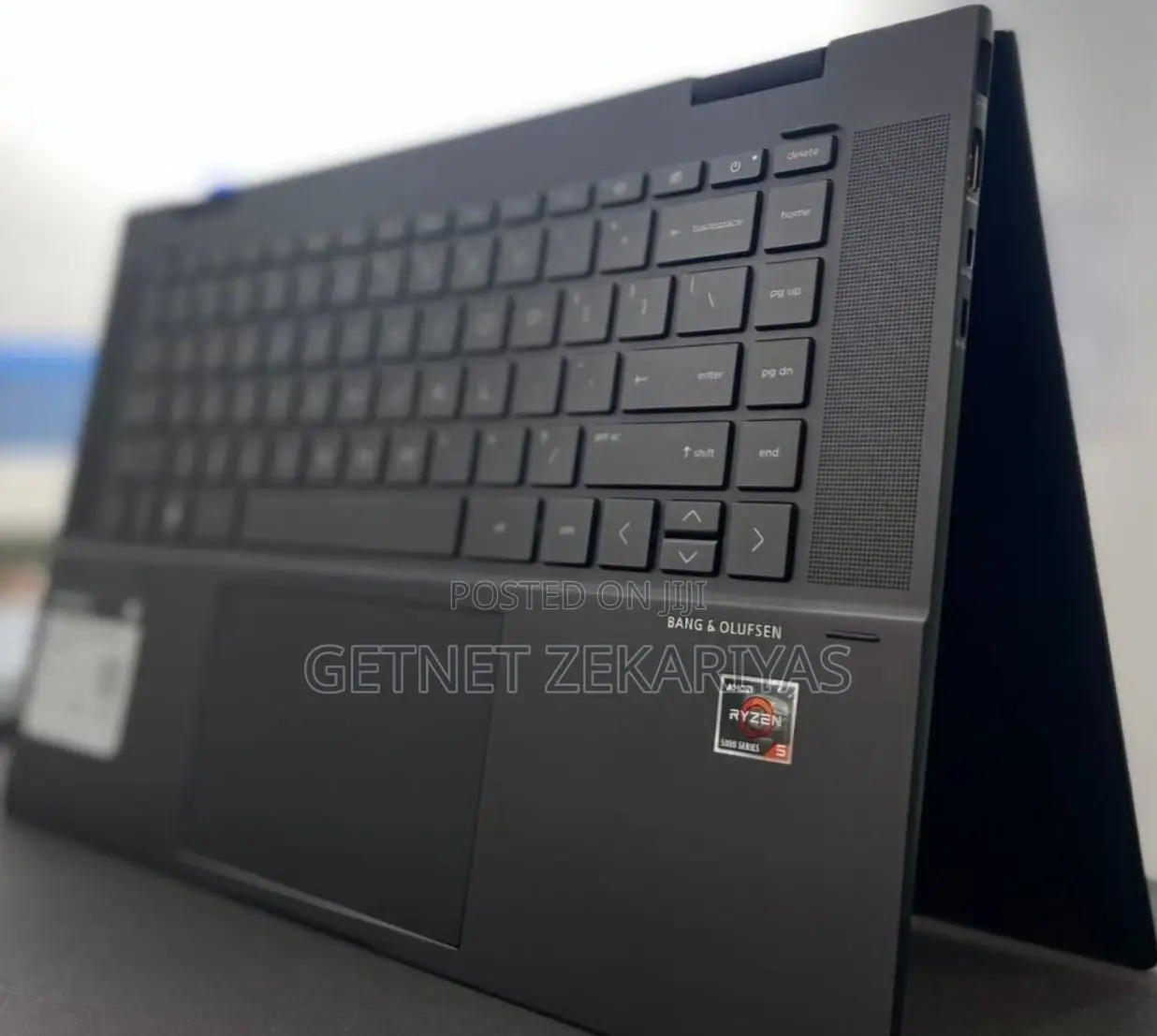 New Laptop HP Envy X360 8GB AMD Ryzen 5 SSD 512GB