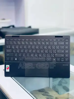 New Laptop HP Envy X360 8GB Intel Core I7 SSD 1T