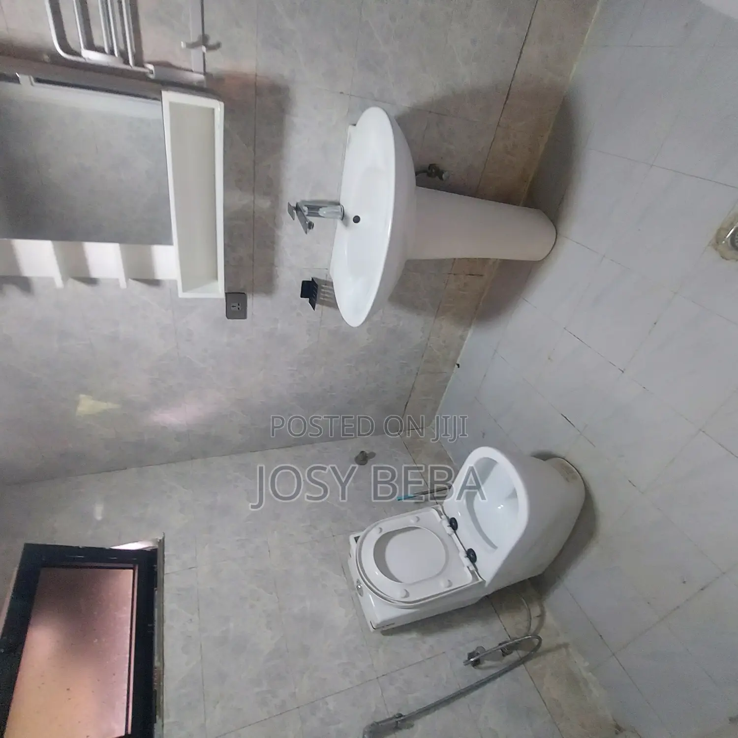 1bdrm Apartment in Bole for rent