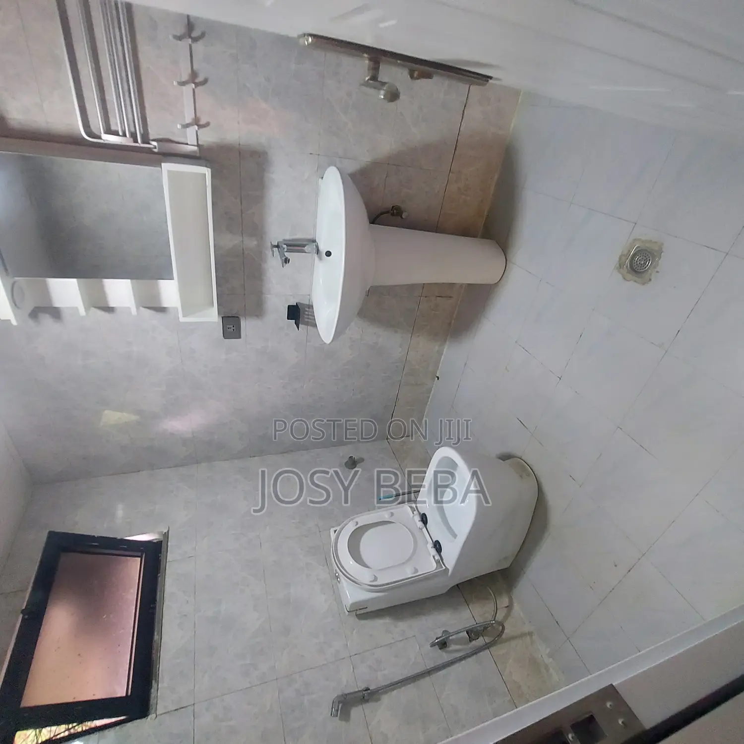 1bdrm Apartment in Bole for rent