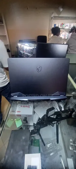 Photo - New Laptop MSI GE66 Raider 32GB Intel Core I9 SSD 1T