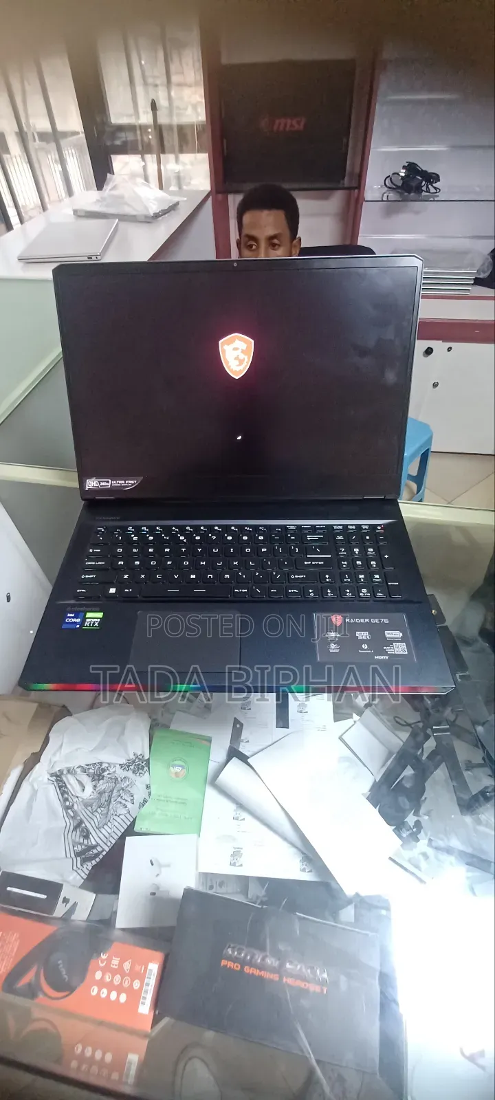 New Laptop MSI GE66 Raider 32GB Intel Core I9 SSD 1T