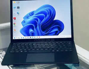 Photo - New Laptop Microsoft Surface Pro 7 8GB Intel Core I5 SSD 256GB