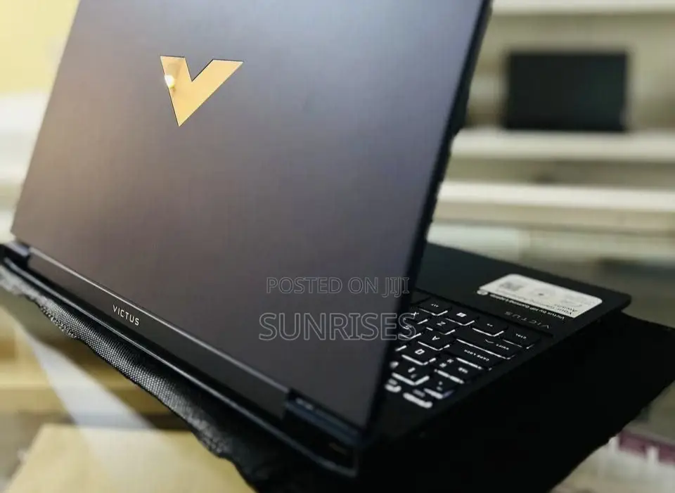 New Laptop HP Victus 16 8GB Intel Core I5 SSD 512GB