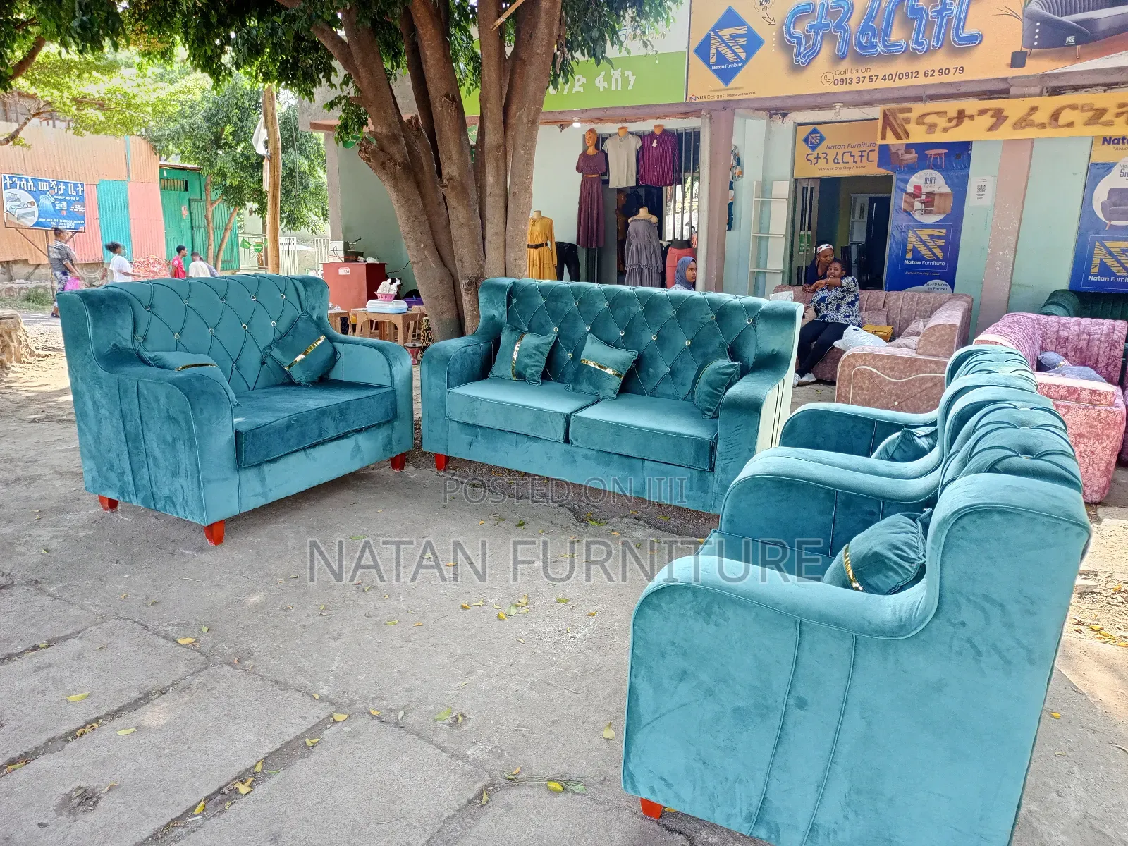 KING Model Sofa Made of Wooden Material Withe Good Qlty