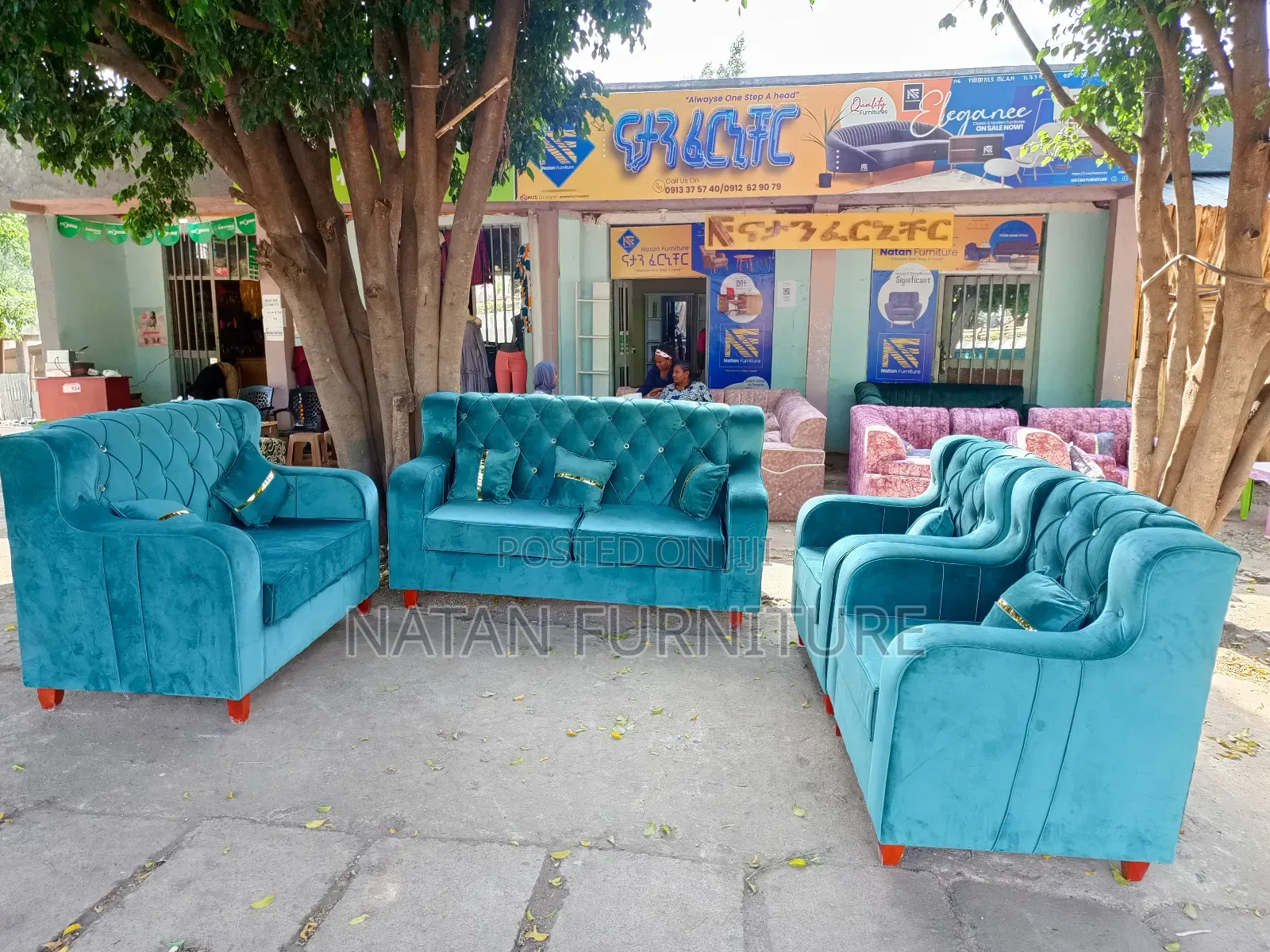 KING Model Sofa Made of Wooden Material Withe Good Qlty