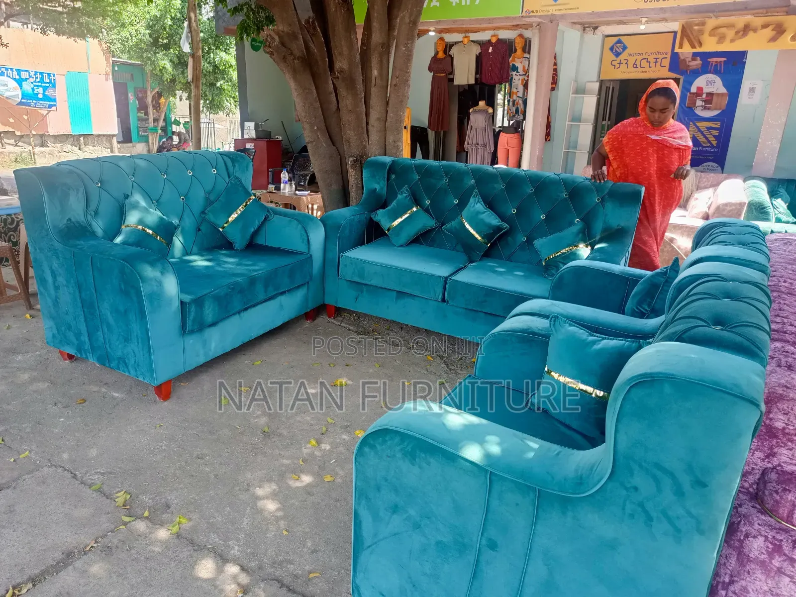 KING Model Sofa Made of Wooden Material Withe Good Qlty