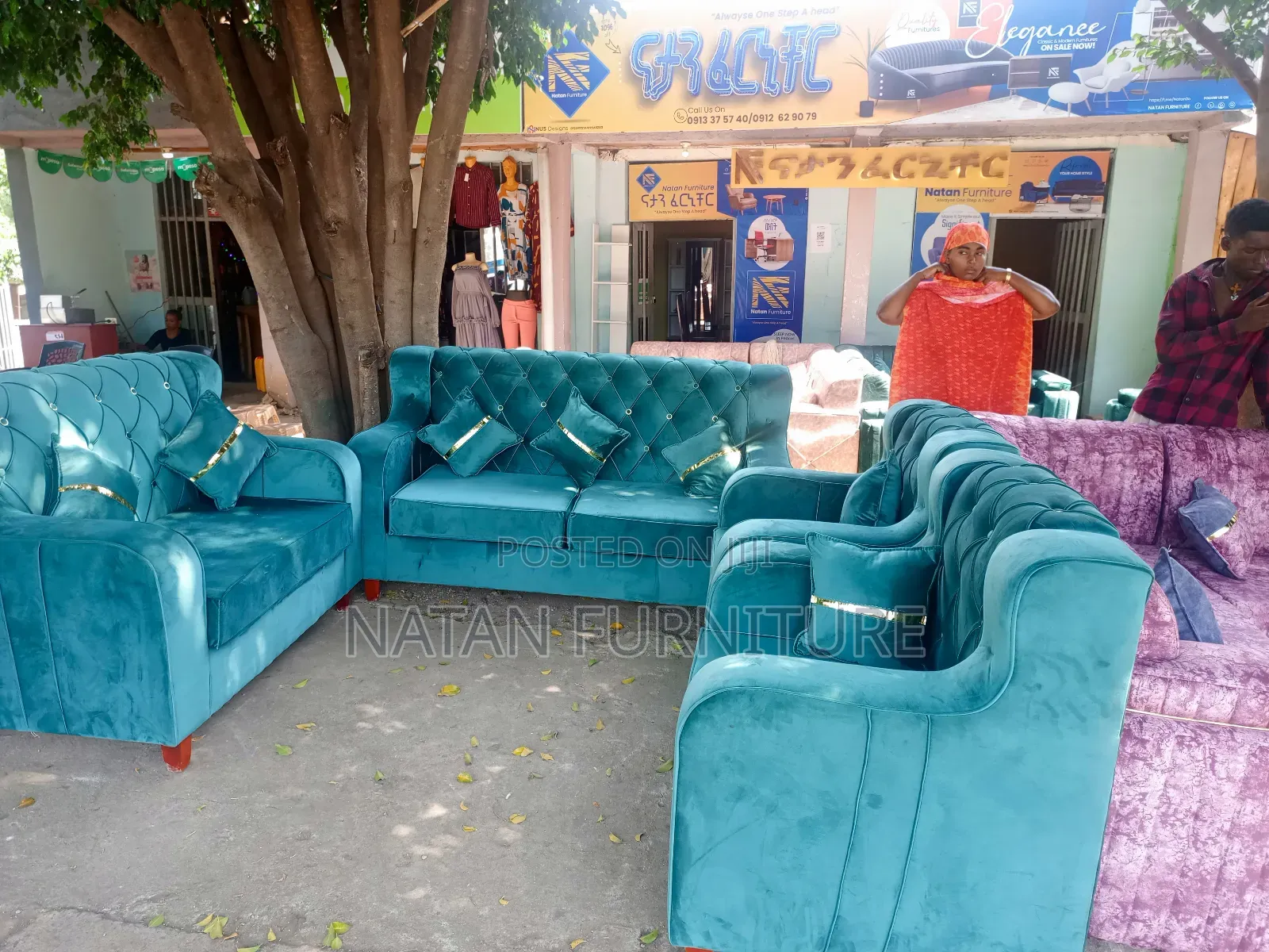 KING Model Sofa Made of Wooden Material Withe Good Qlty