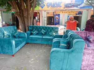 KING Model Sofa Made of Wooden Material Withe Good Qlty