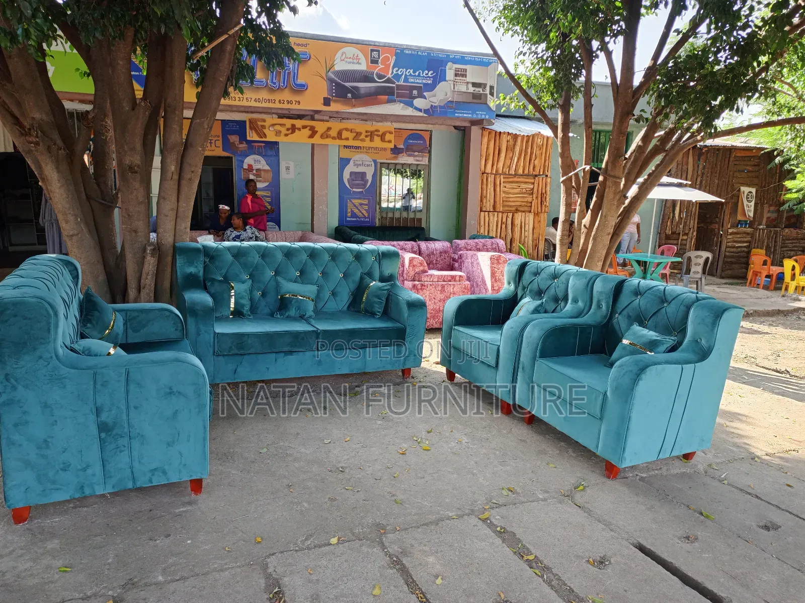 KING Model Sofa Made of Wooden Material Withe Good Qlty