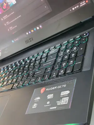 New Laptop MSI Raider GE76 12UGS 32GB Intel Core I9 SSD 2T