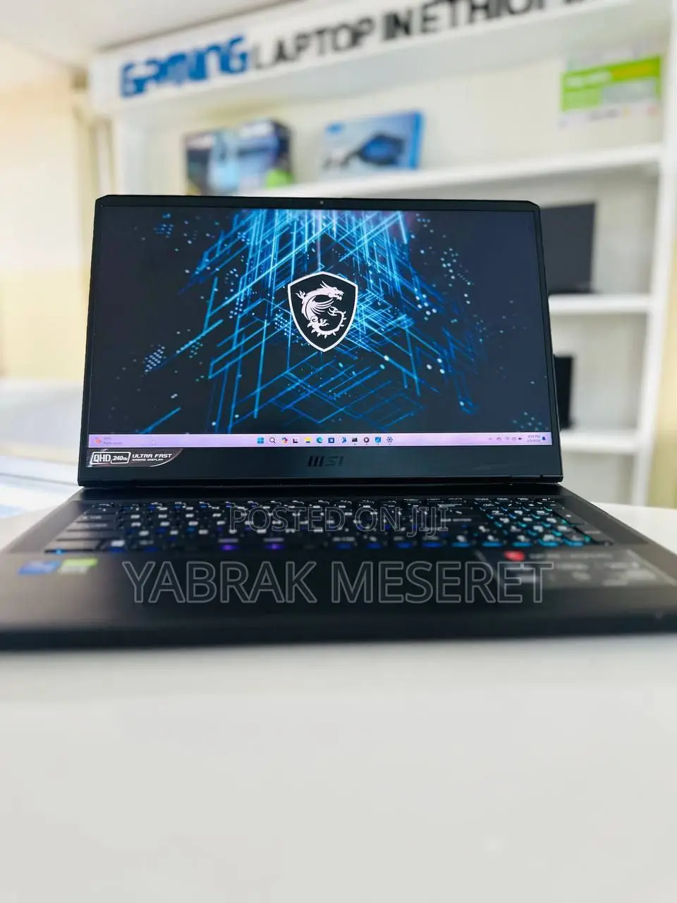 New Laptop MSI Raider GE76 12UGS 32GB Intel Core I9 SSD 2T