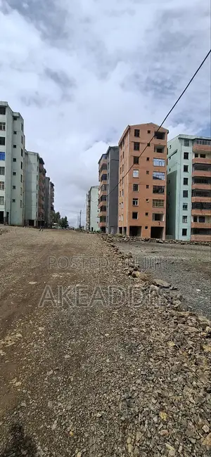 3bdrm Condo in Goro Silase, Bole for sale